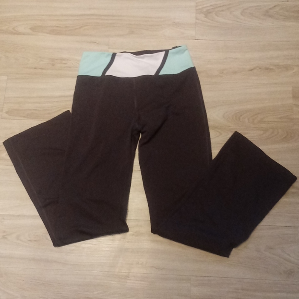 Yoga pants